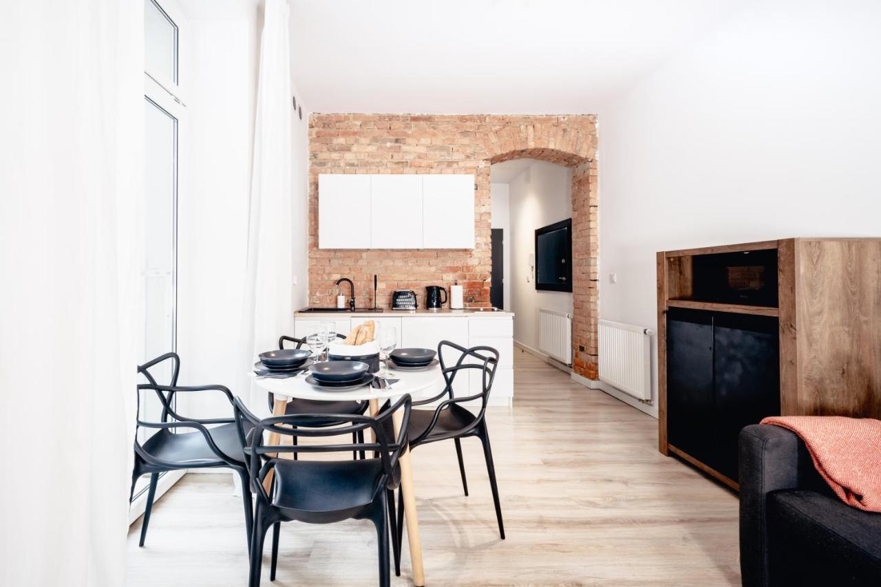 Apartamenty Pamiatkowa 11, 2 Rooms, Self Check In 24H Poznań Eksteriør billede